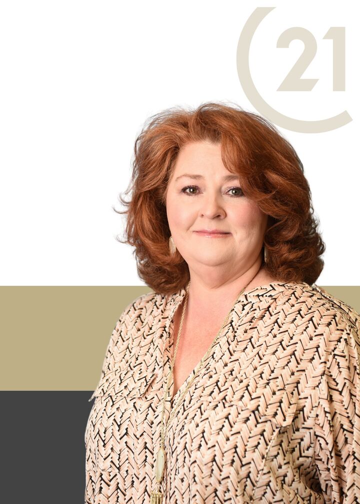 Rhonda Gaspard, Associate Real Estate Broker in Lake Charles, Bessette Flavin
