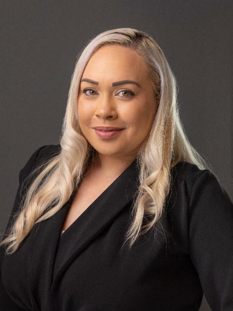 Jenna Stone,  in Toronto, Coldwell Banker The Real Estate Centre, Brokerage