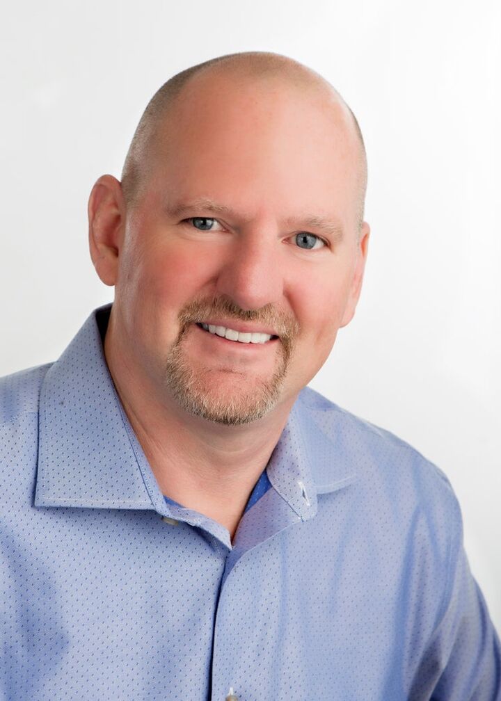 Joe Espy,  in Meridian, 43° North