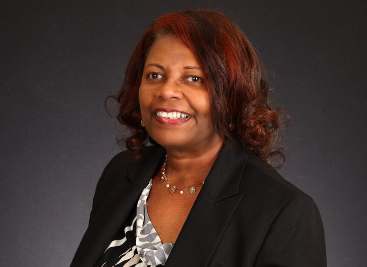 Lydia Hill,  in Troy, Professionals