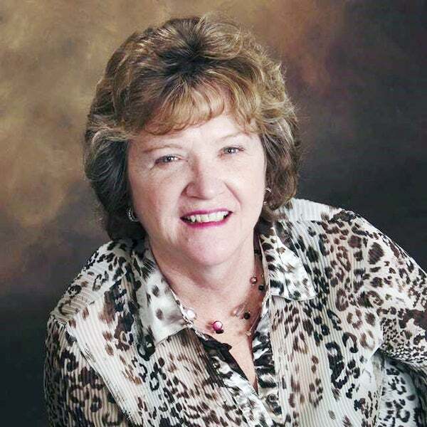 Christine Boeve, Real Estate Salesperson in Douglas, Affiliated