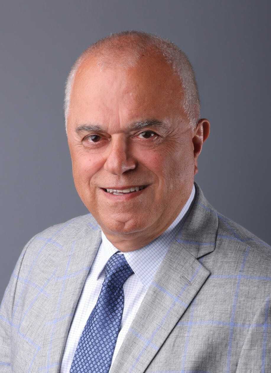 Joseph Azzi, in Ottawa, Coldwell Banker Sarazen Realty, Brokerage