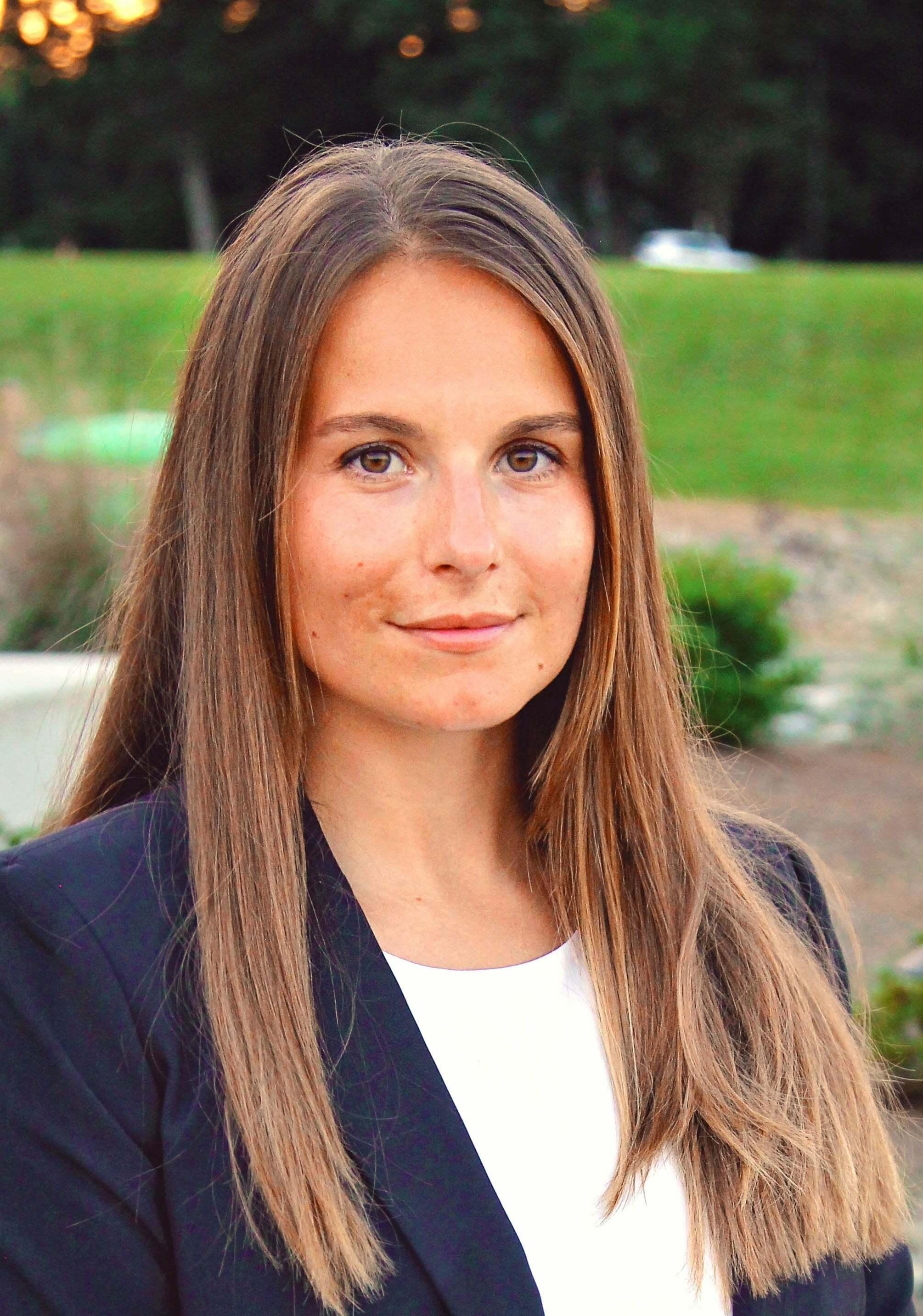 Kristina Sitdikov, Real Estate Broker in Cornelius, DiGioia Realty