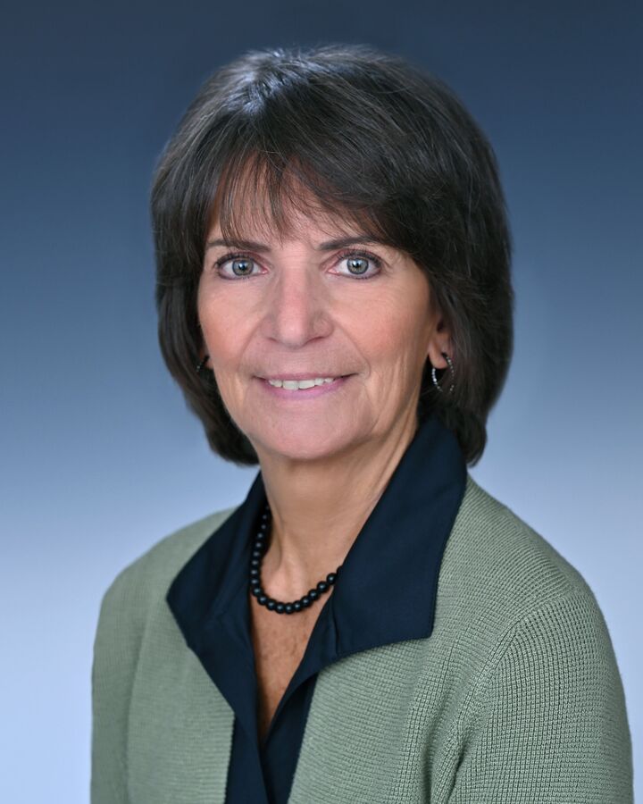 Carol Hanson, Real Estate Salesperson in Rutherford, Coccia Realty