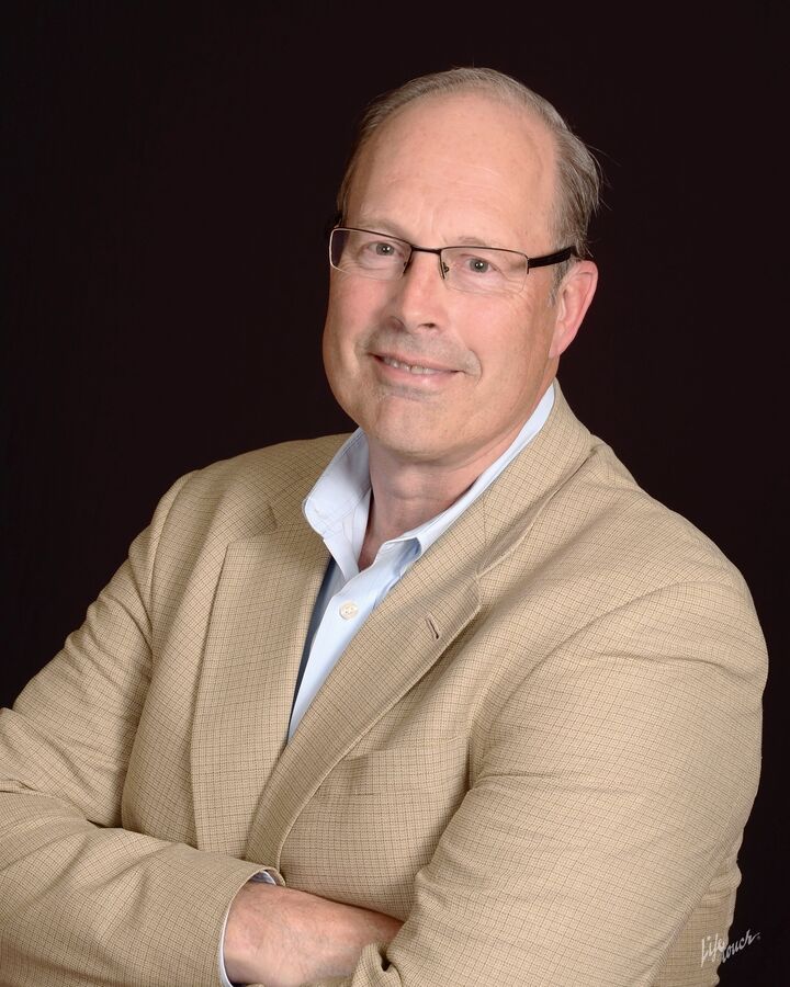 Brent Gardner,  in Clyde, Bolte Real Estate