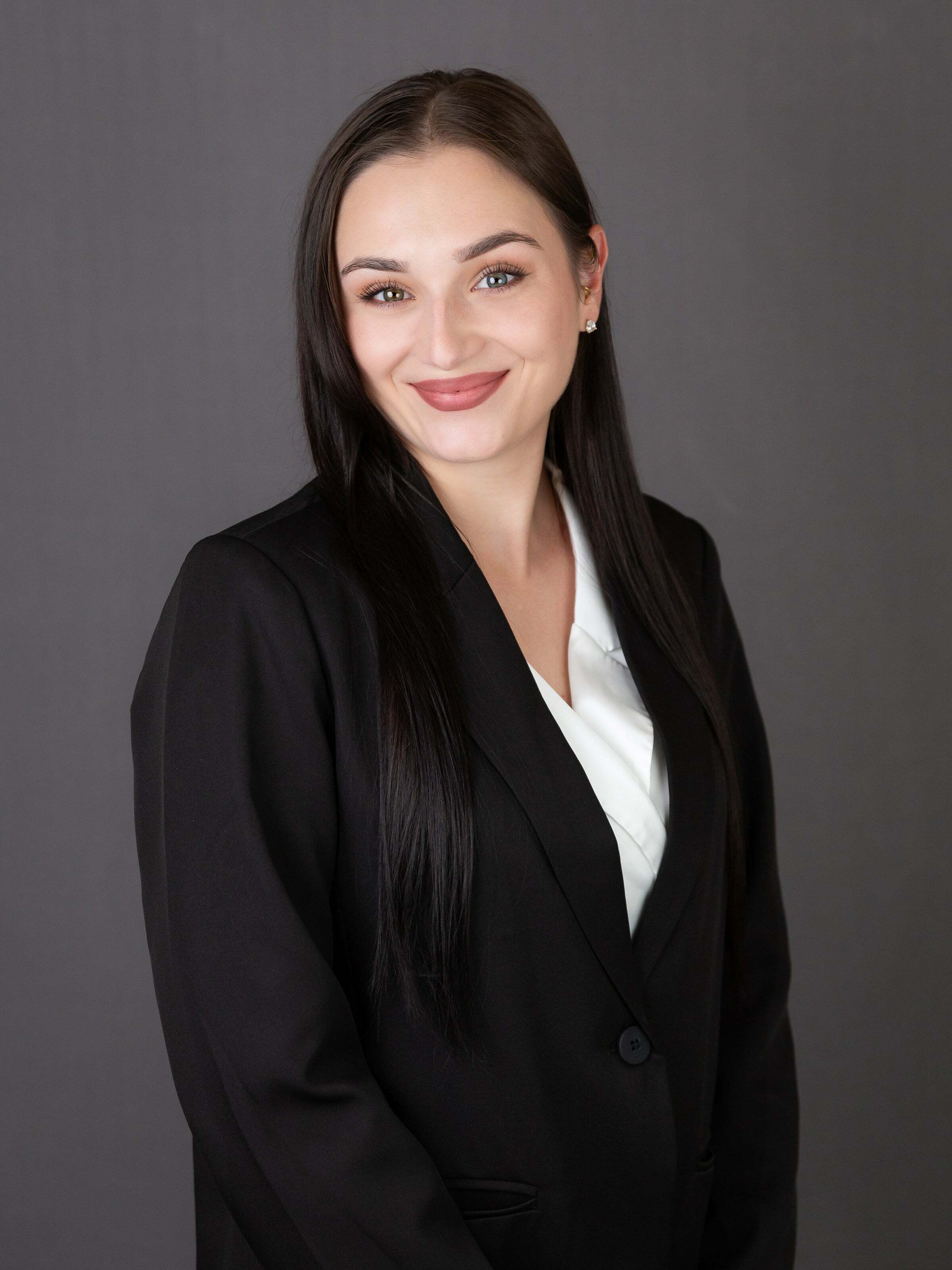 Mckenzi Haugen, Real Estate Broker/Owner in Oak Harbor, McKenzie Realty