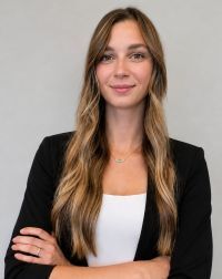 Bailey Savage, Associate Real Estate Broker in Pacific City, Shorepine Properties