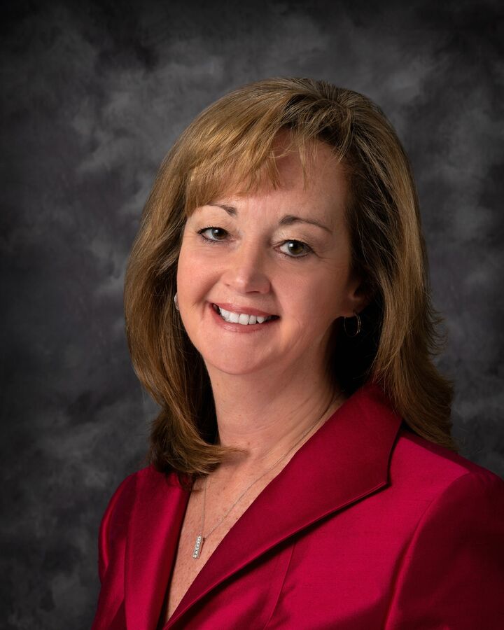 Jeanette Poulin, Real Estate Salesperson in Rochester, North East