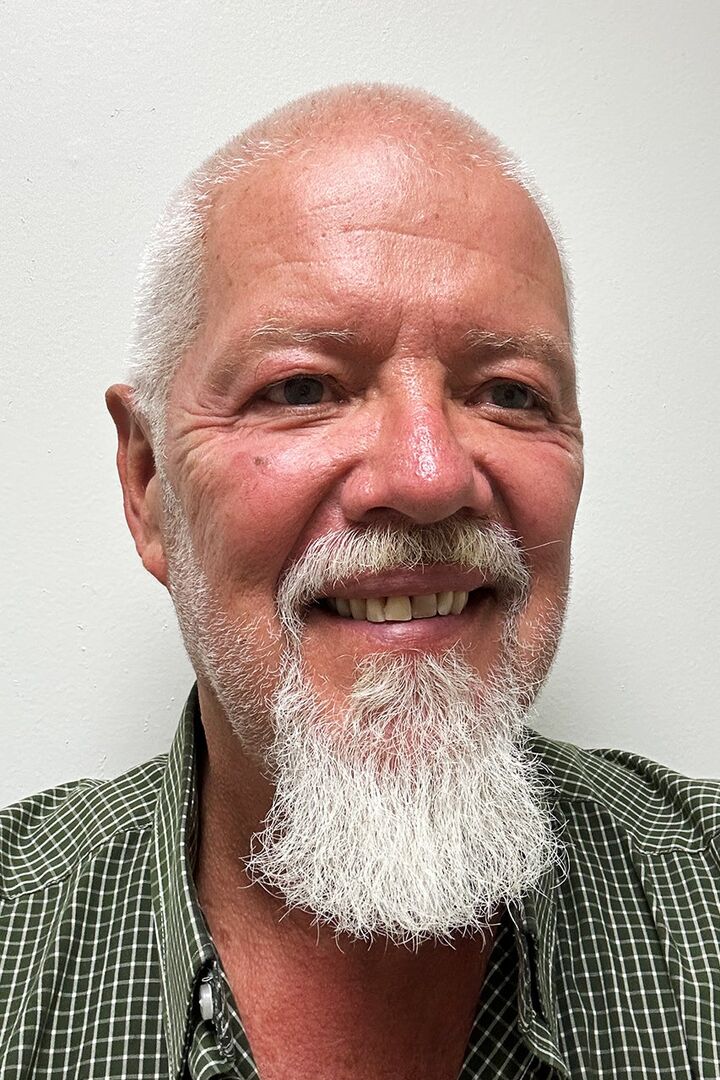 Chris Jurkowski,  in Vienna, Select Properties