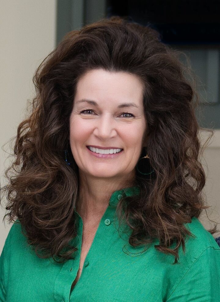 Kelly Schuler, Real Estate Broker in Carmel, Scheetz