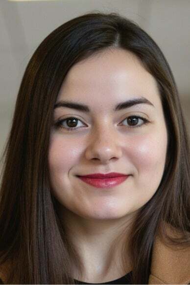 Gabriella Curtis, Sales Associate in East Lansing, Professionals