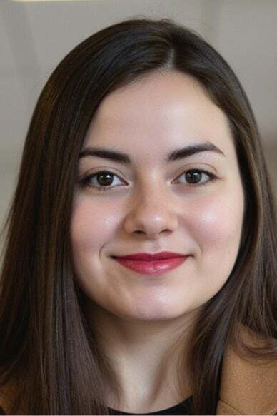 Gabriella Curtis, Sales Associate in East Lansing, Professionals