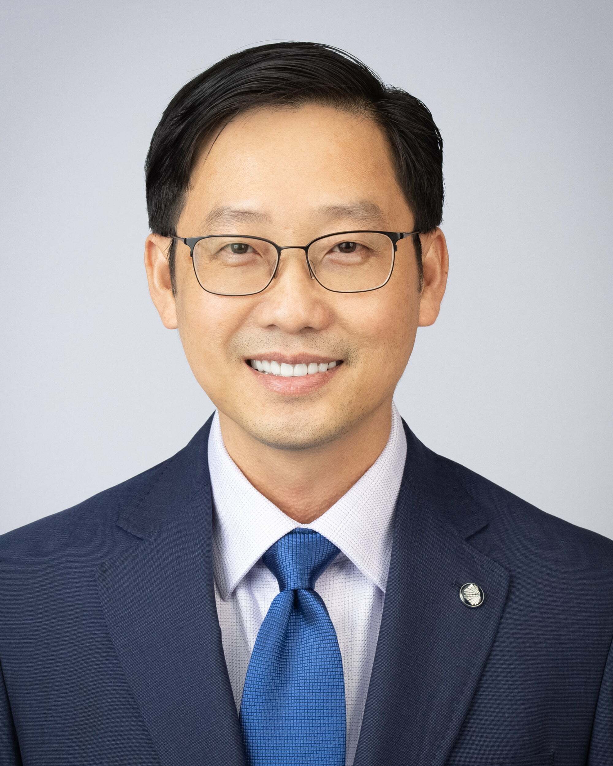 Quang Ngo, Real Estate Salesperson in Irvine, Platinum Properties