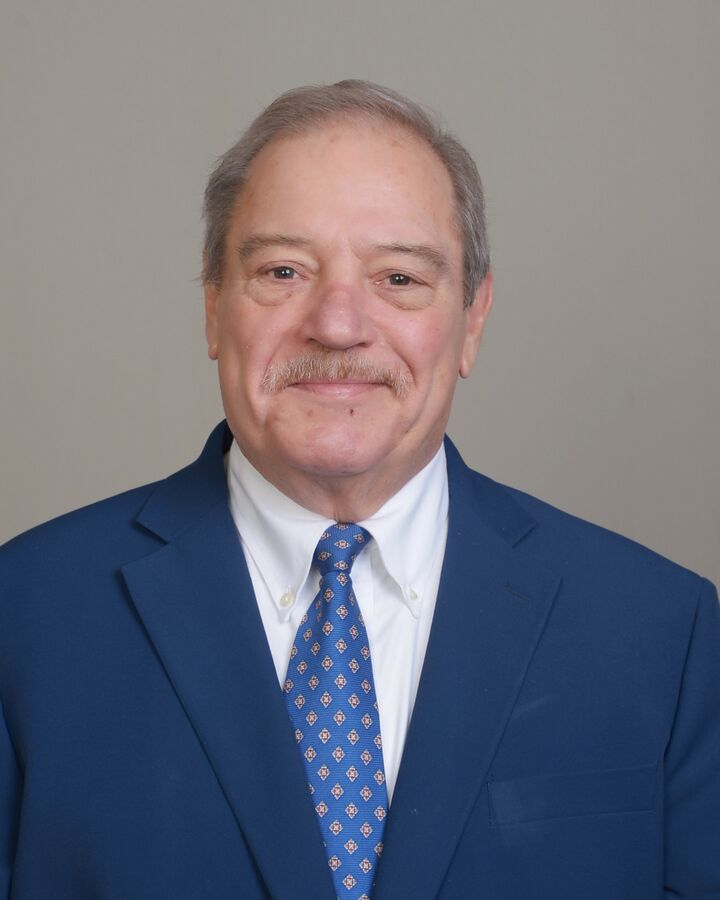 William Holliday, Real Estate Salesperson in Westerly, Coastal Homes