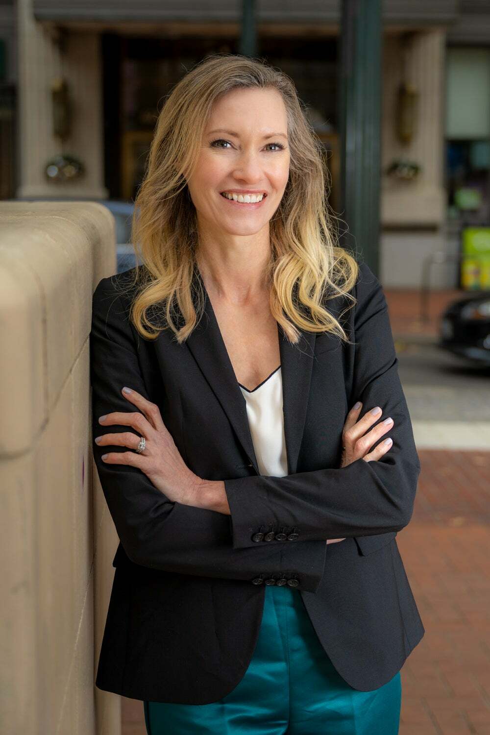 Deanna Peters, Real Estate Broker in Clackamas, North Homes Realty