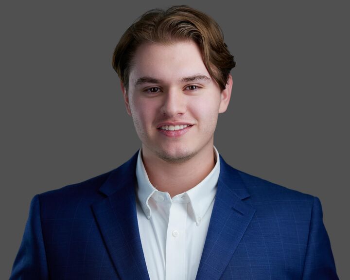 Chandler Lanier,  in Lexington, 803