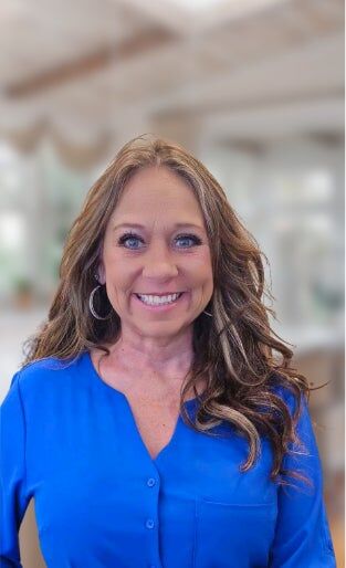 Tanya Loria, Real Estate Salesperson in Kansas City, Kansas City Homes