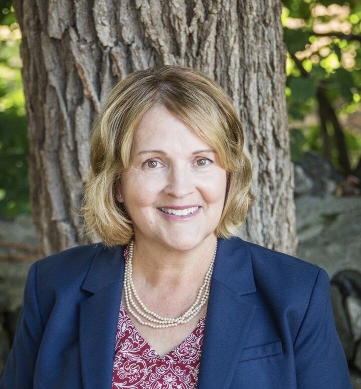 Katie Stumpf, Real Estate Salesperson in Janesville, Affiliated