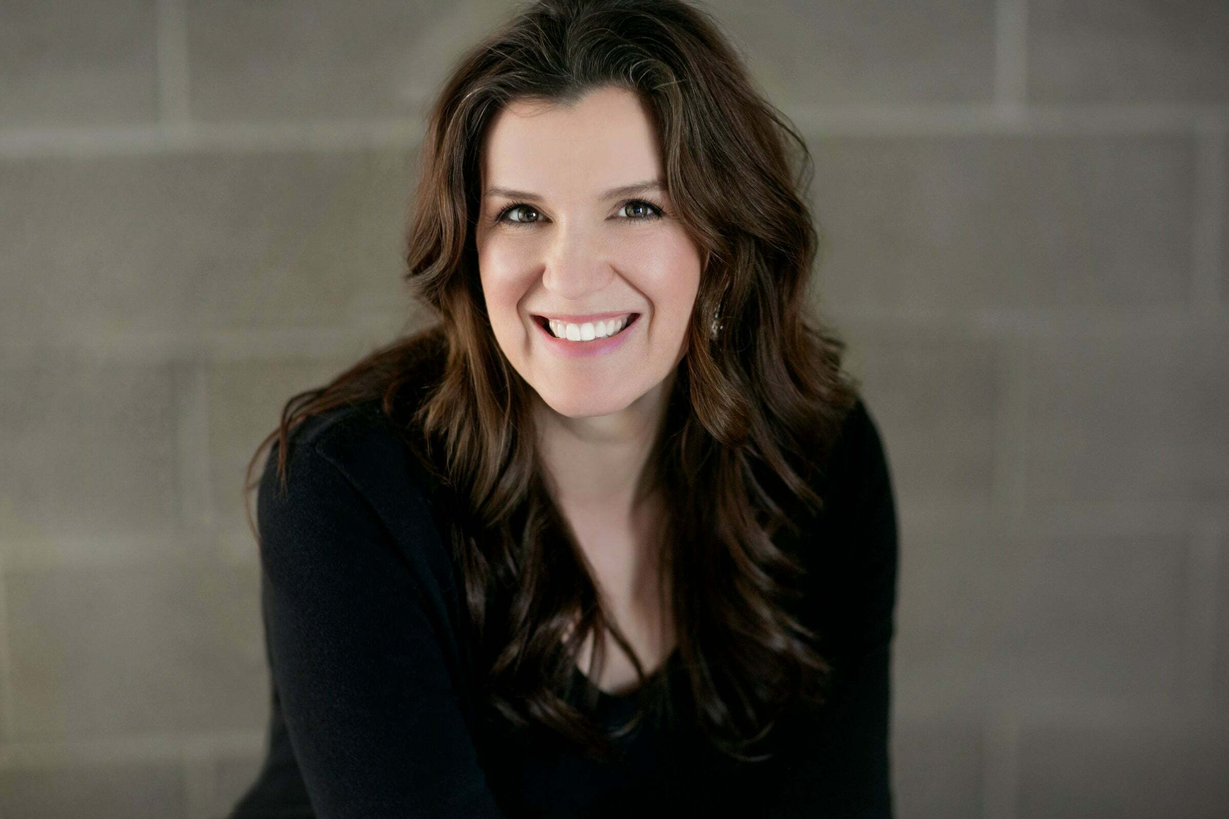 Sandra Lloyd, Real Estate Salesperson in Lehi, Momentum
