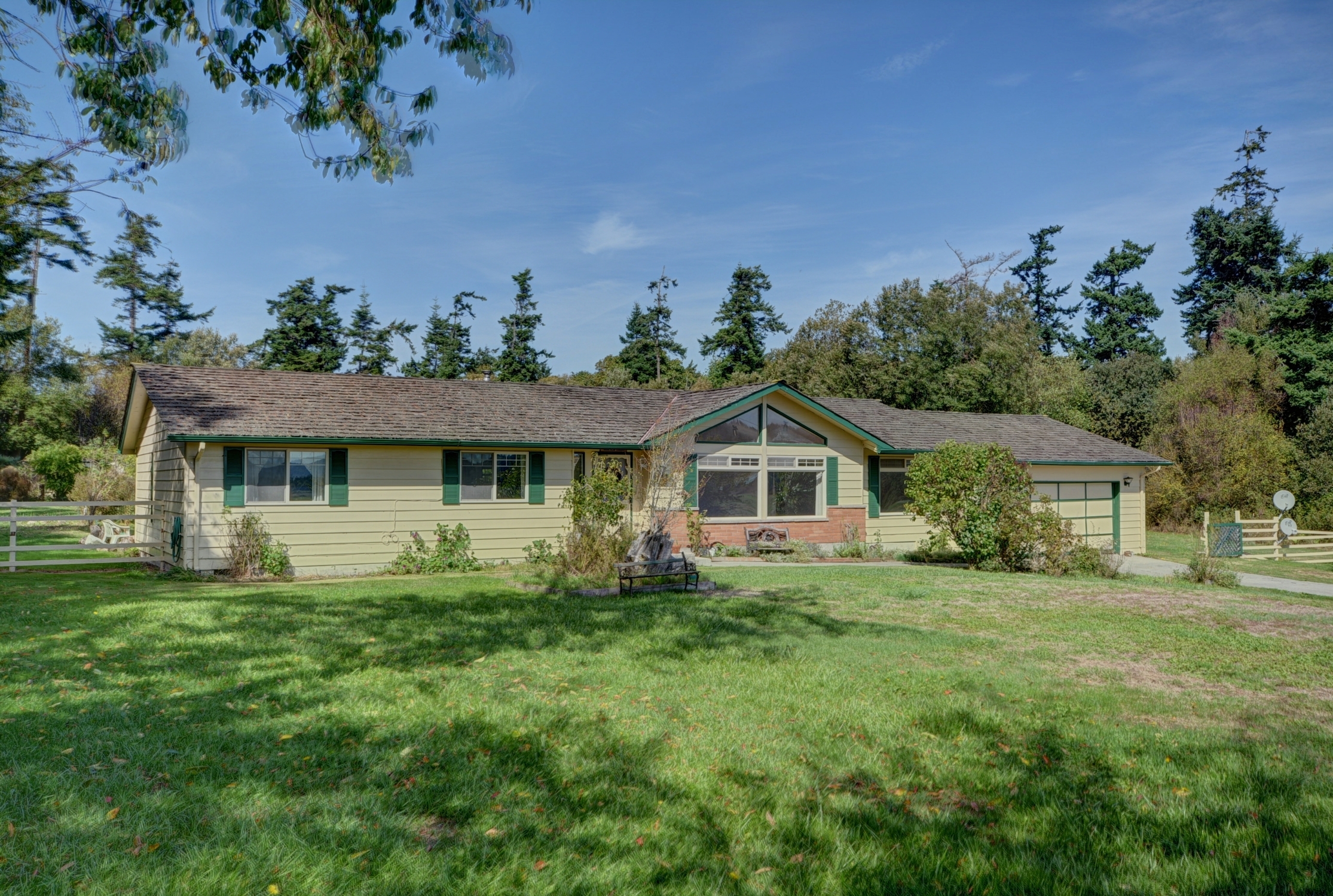 Property Photo:  664 Ft Casey Rd  WA 98239 