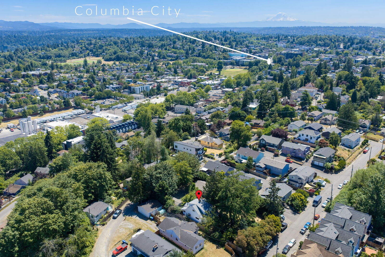 Property Photo:  4008  31st Avenue S  WA 98108 