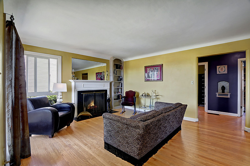 Property Photo: Interior 6026 36th Ave SW  WA 98126 