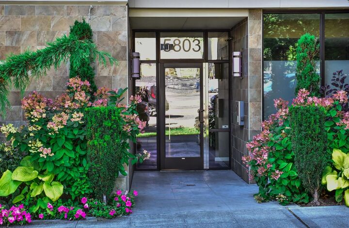 5803 24th Ave NW 61  Seattle WA 98107 photo