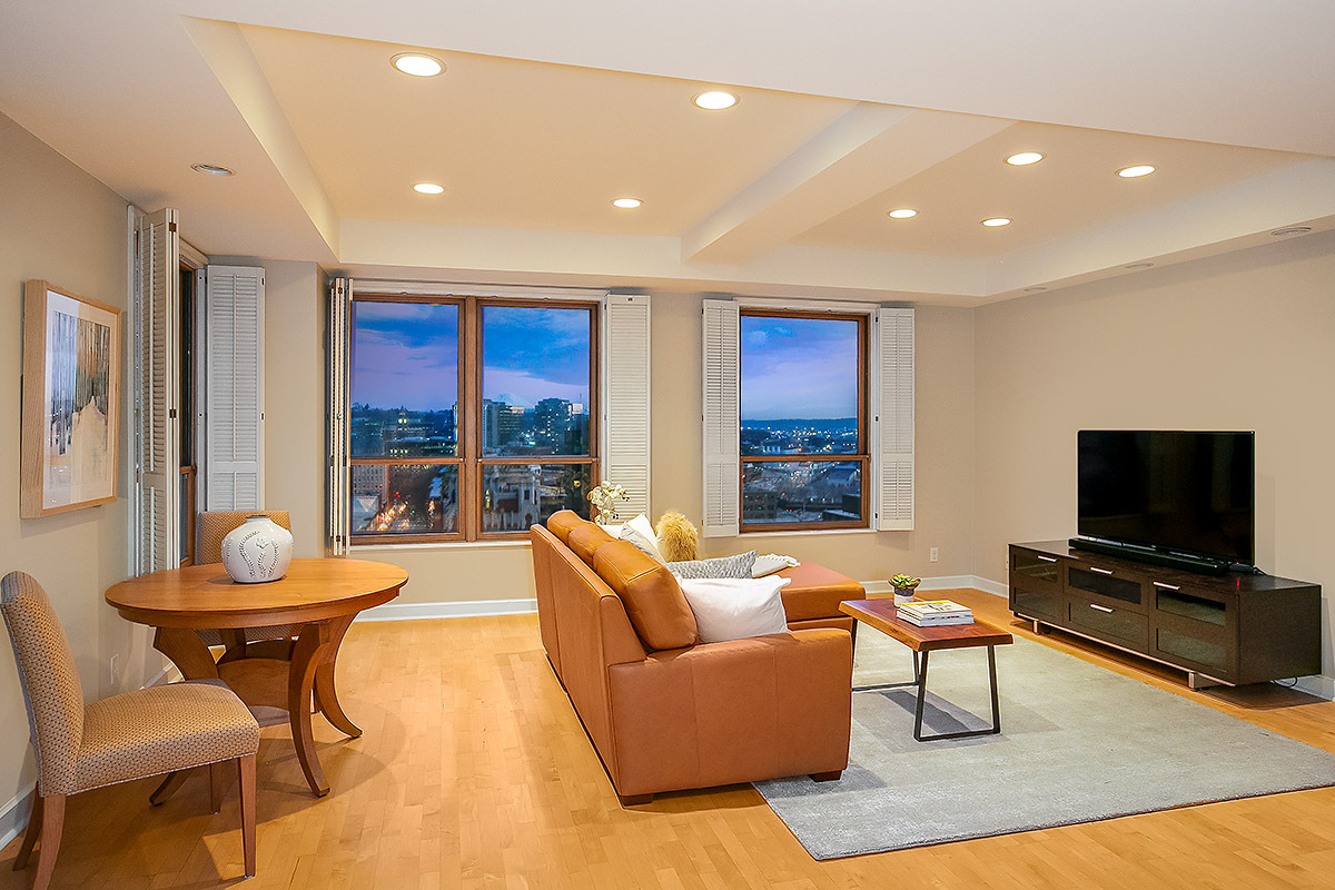 Property Photo: Living Room/Dining Room 1107 1st Ave 1302  WA 98101 