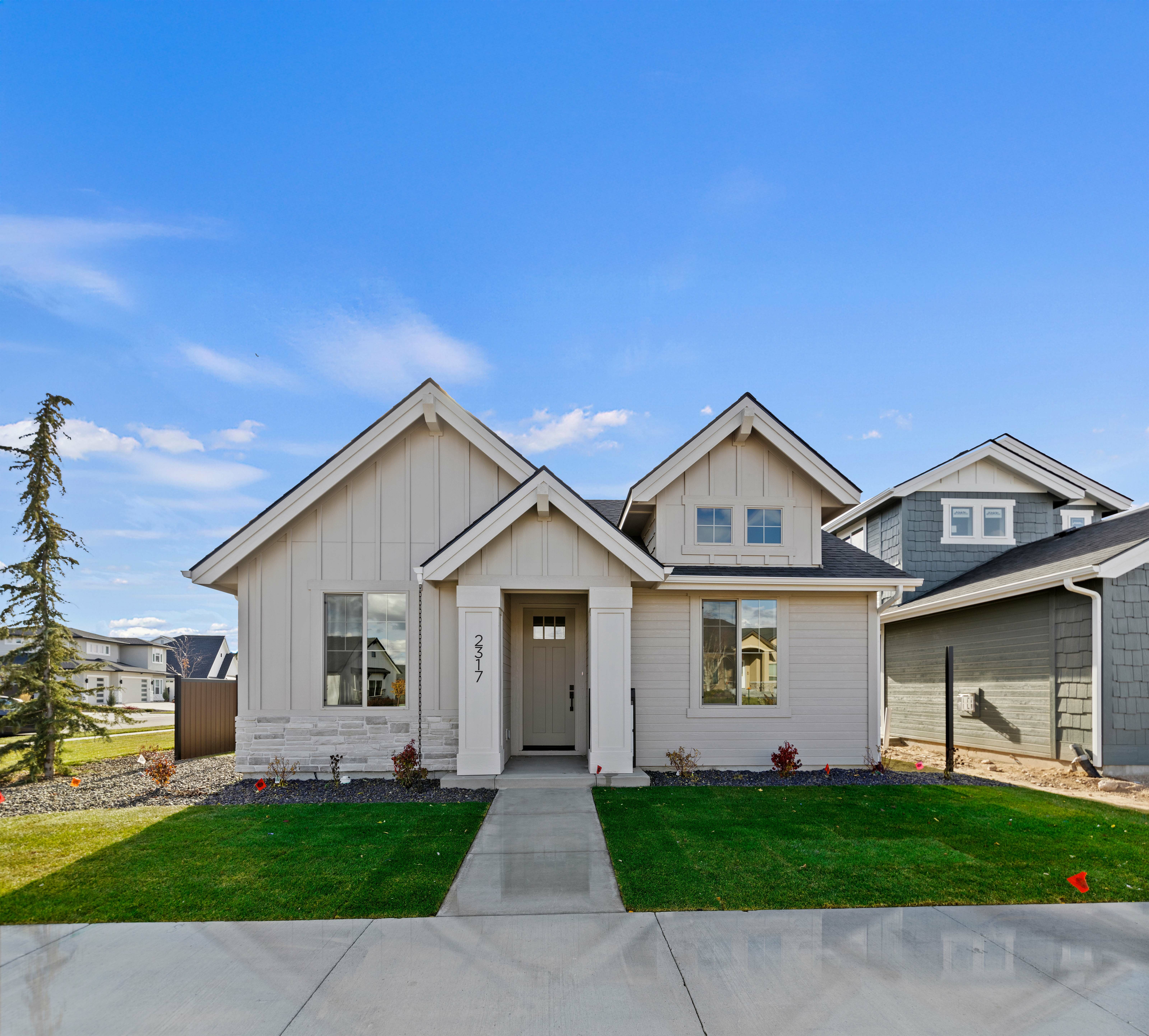 Property Photo:  2233 E Hidcote Street  ID 83642 