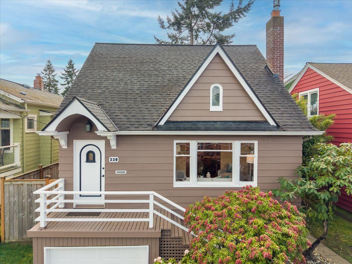 Property Photo:  339 NW 77th Street  WA 98117 