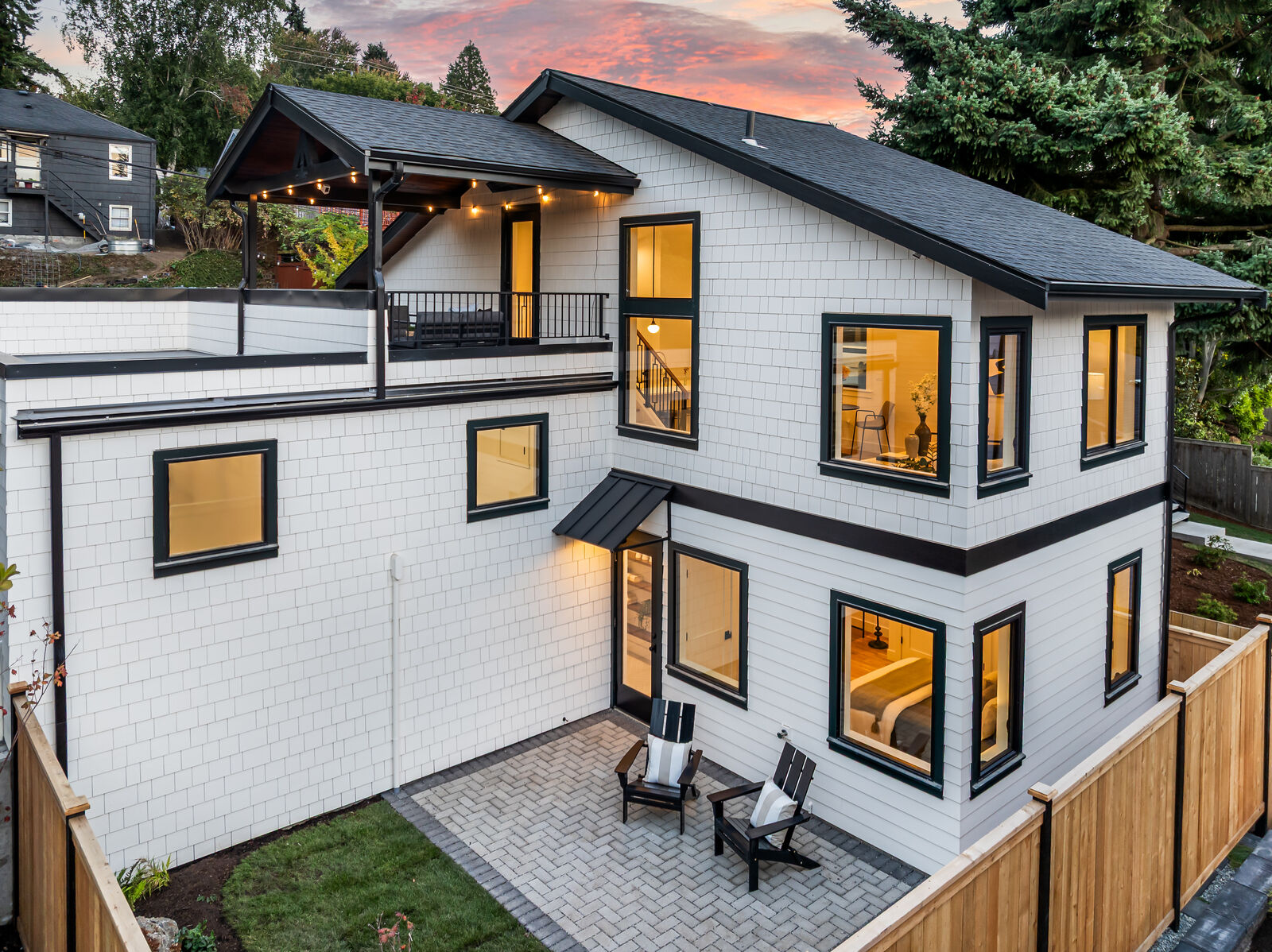 Property Photo:  3644  33rd Avenue W  WA 98199 