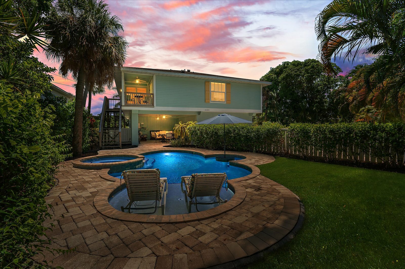 Property Photo: 304 58th Street B FL 34217