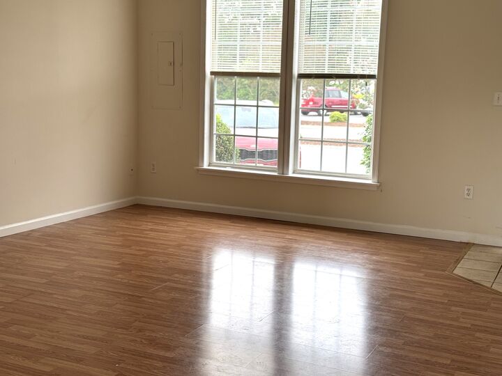 Property Photo:  1005 Meadow View Drive  MD 21804 