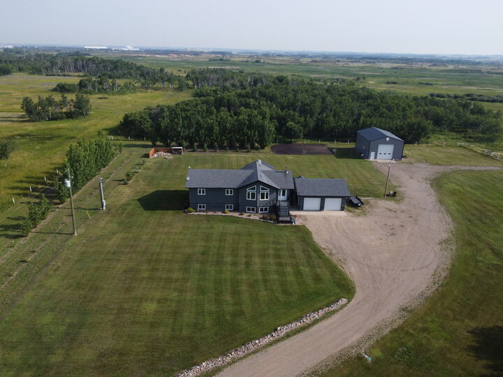 Photo de la propriété:  103165 54 Road North  MB R7A 5Y4 
