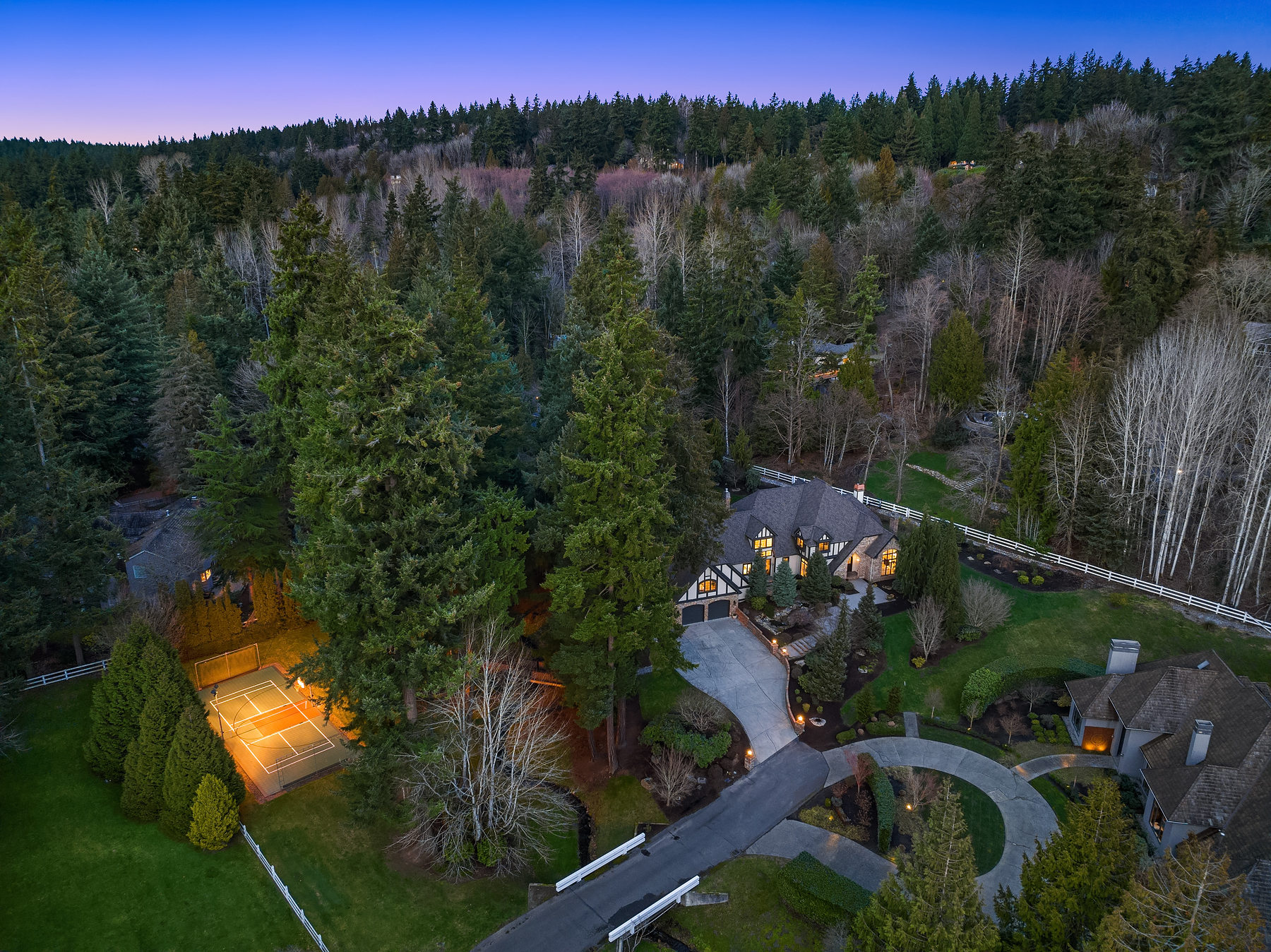 3520 116th Avenue NE  Bellevue WA 98004 photo