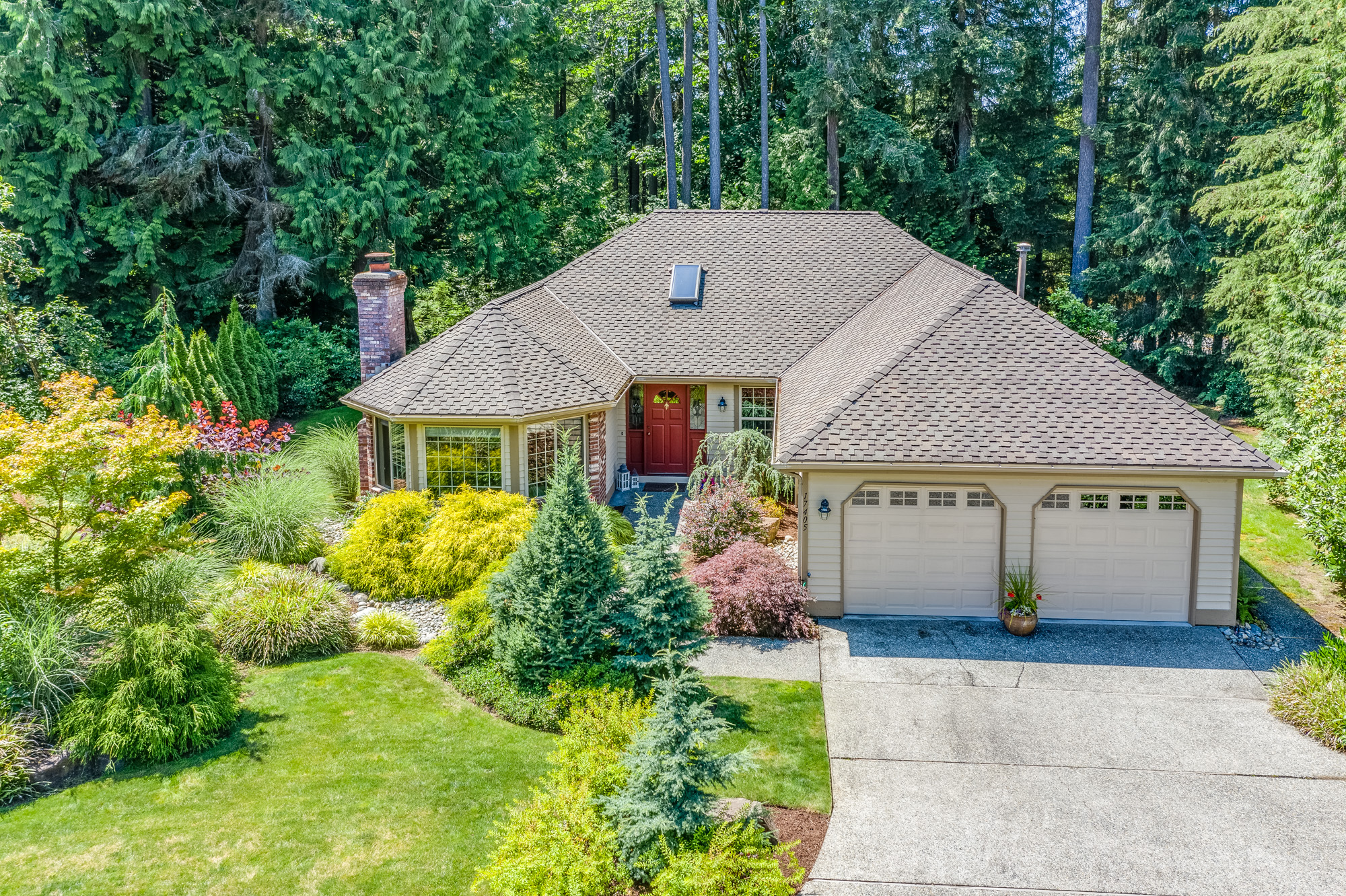 Property Photo:  17405 NE 139th Place  WA 98052 