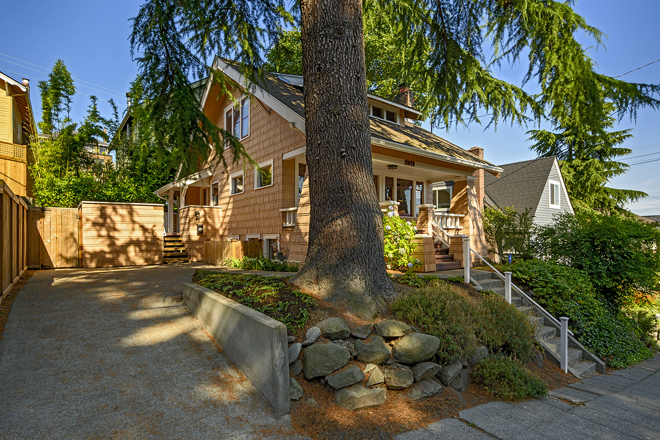 Property Photo: Exterior 2611 2nd Ave N  WA 98109 