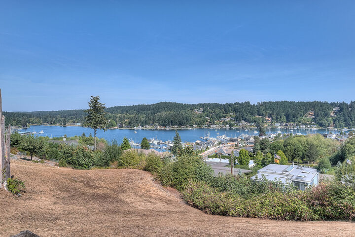 Property Photo:  8119 Shirley Ave  WA 98332 