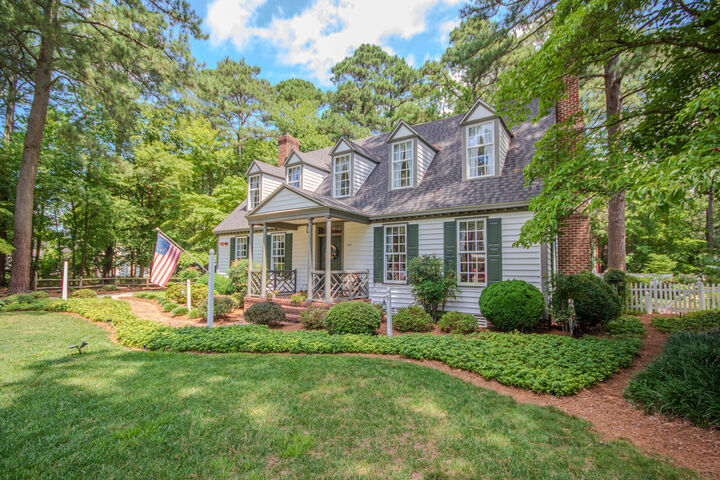 Property Photo:  115 Autumn Lane  MD 21826 