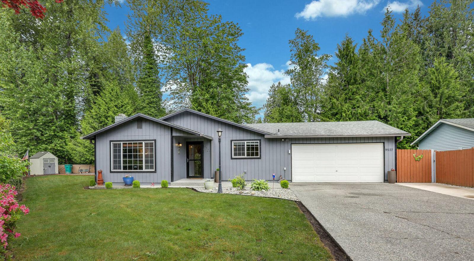 Property Photo:  9527 58th Dr NE  WA 98270 