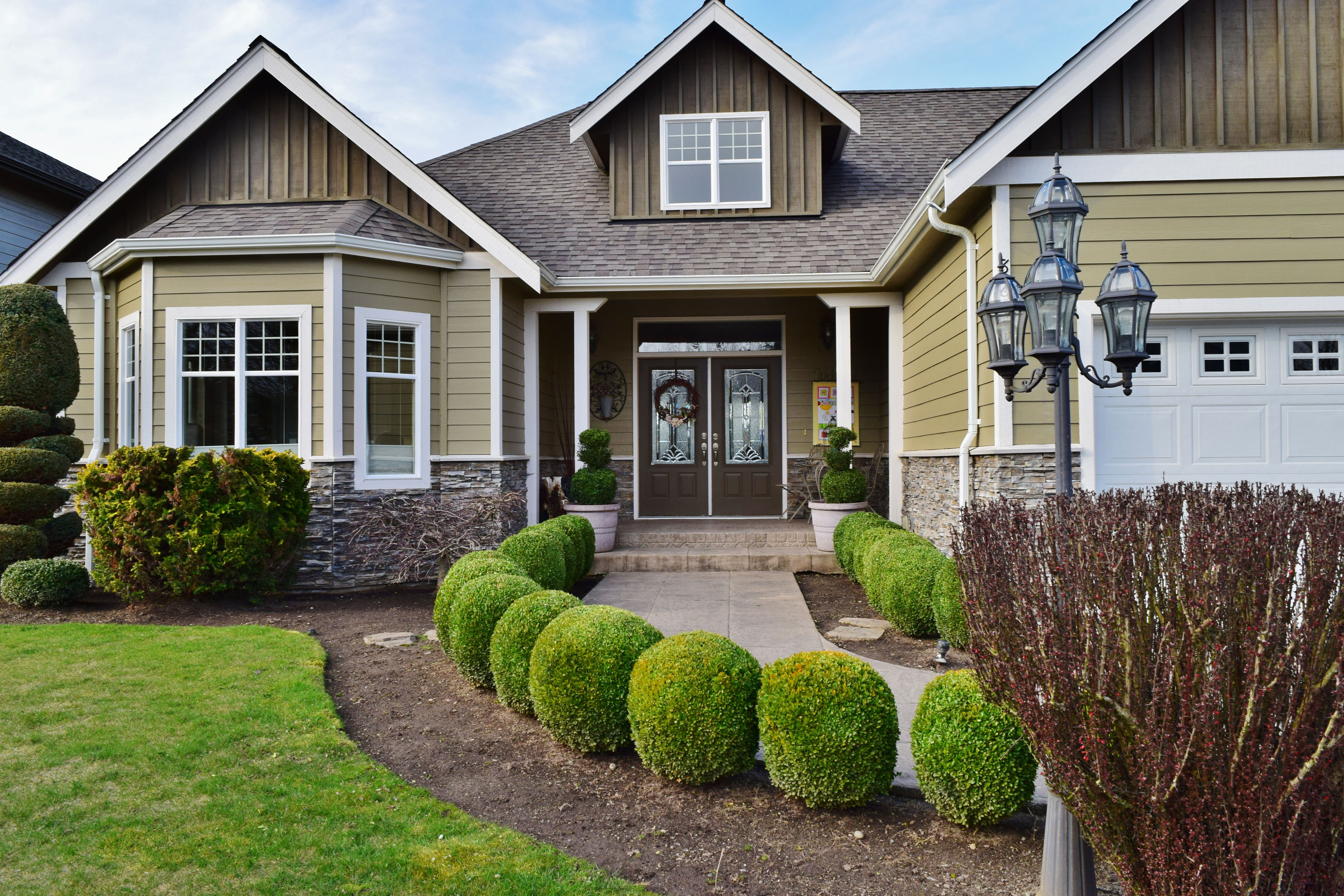 Property Photo: Welcome! 864 West Park Dr WA 98264
