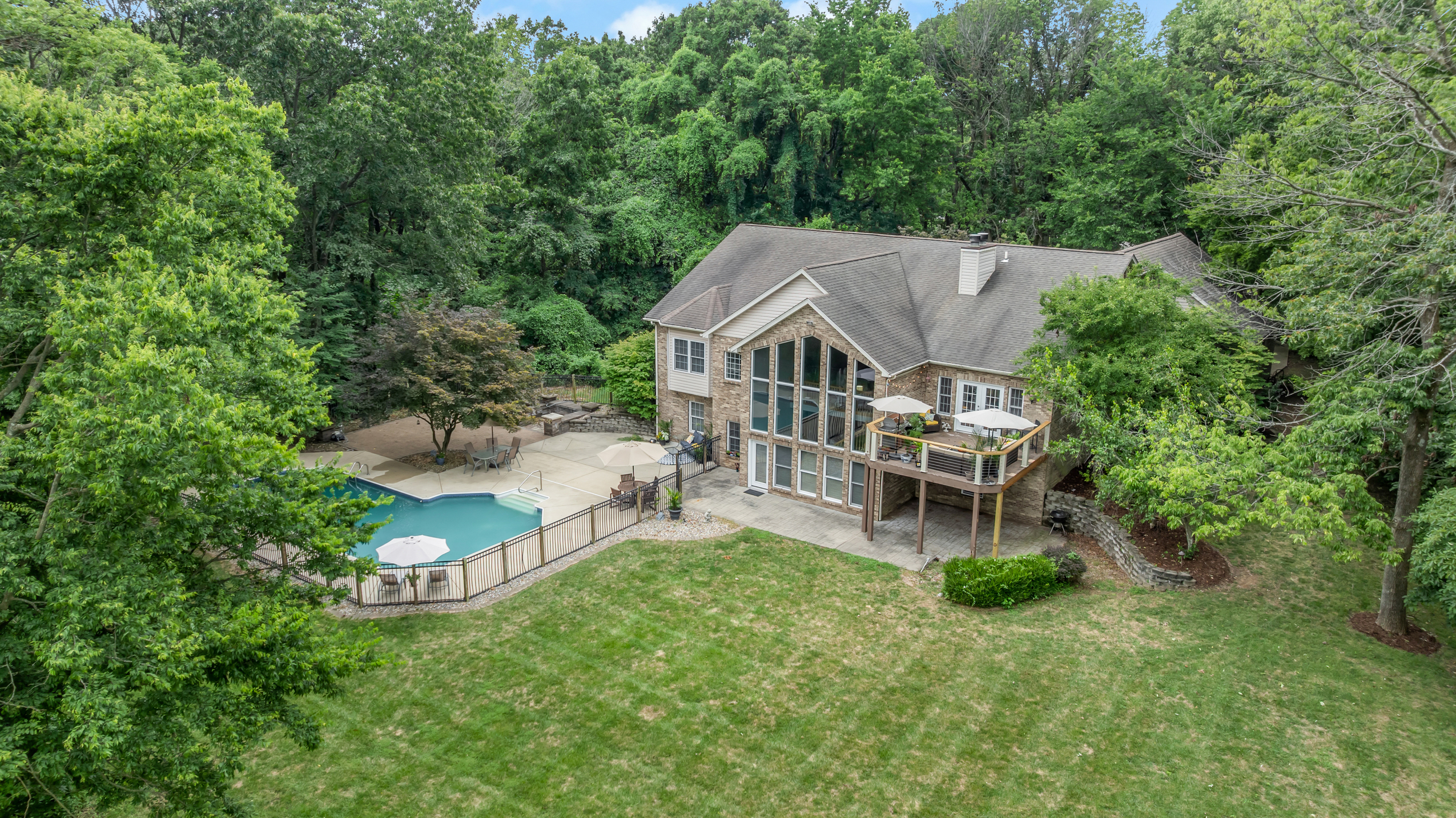 Property Photo:  2850 Woodson Drive  IL 62236 