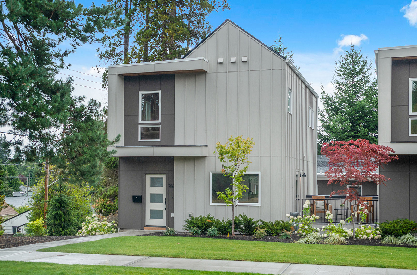 Property Photo:  7558 34th Avenue NE  WA 98115 