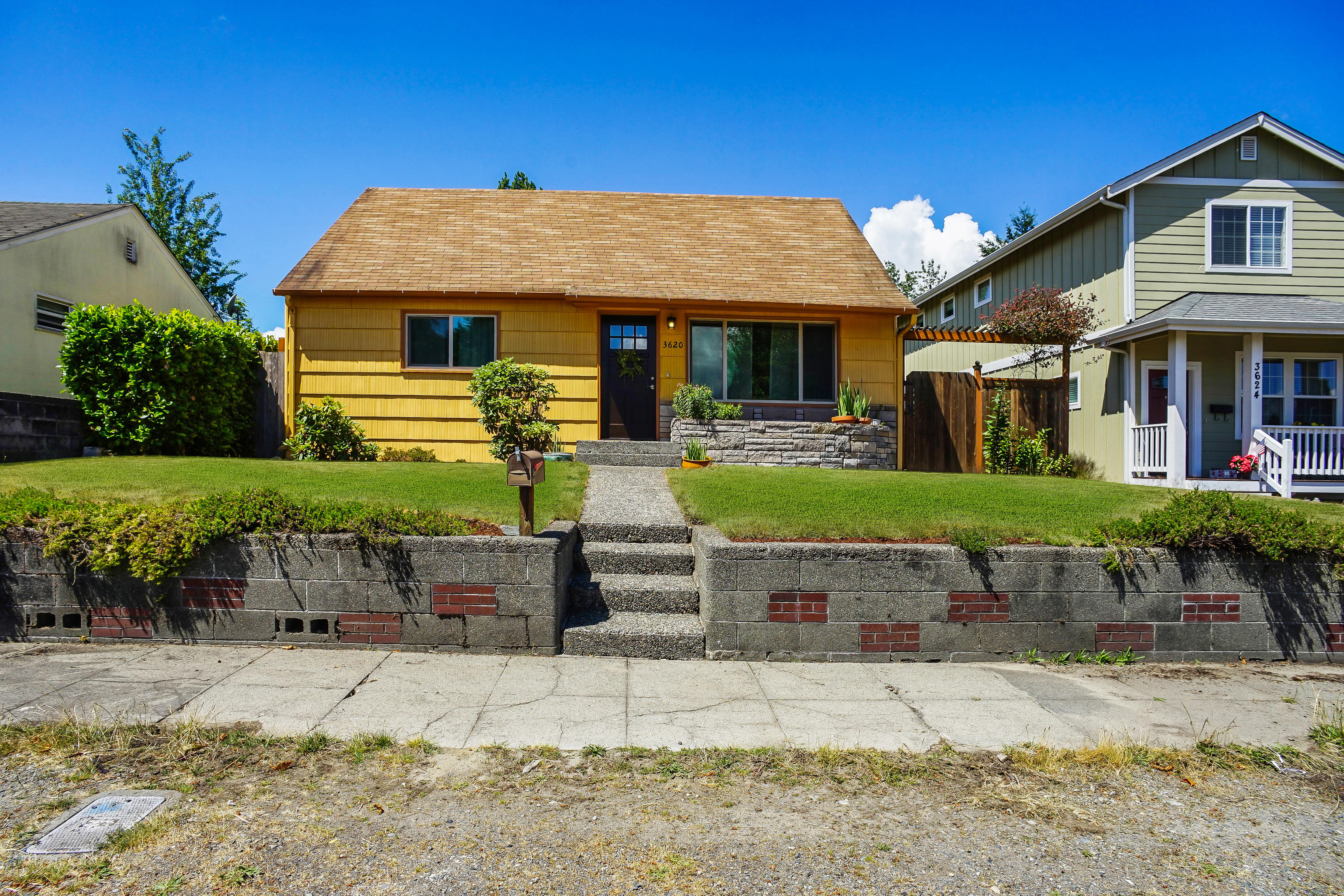 Property Photo:  3620 N Huson St  WA 98407 