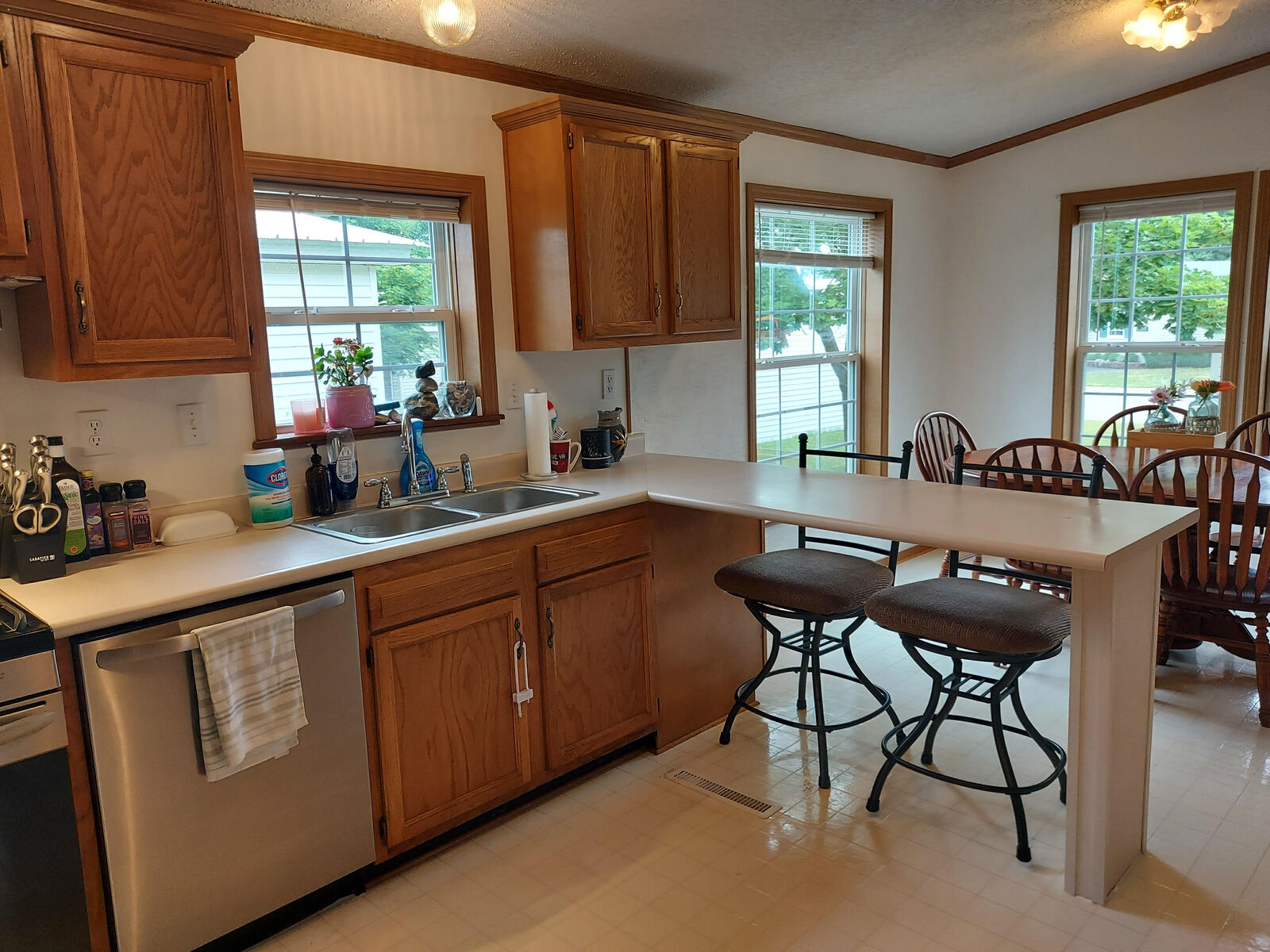 Property Photo: 2454 Friendship Dr MI 49686