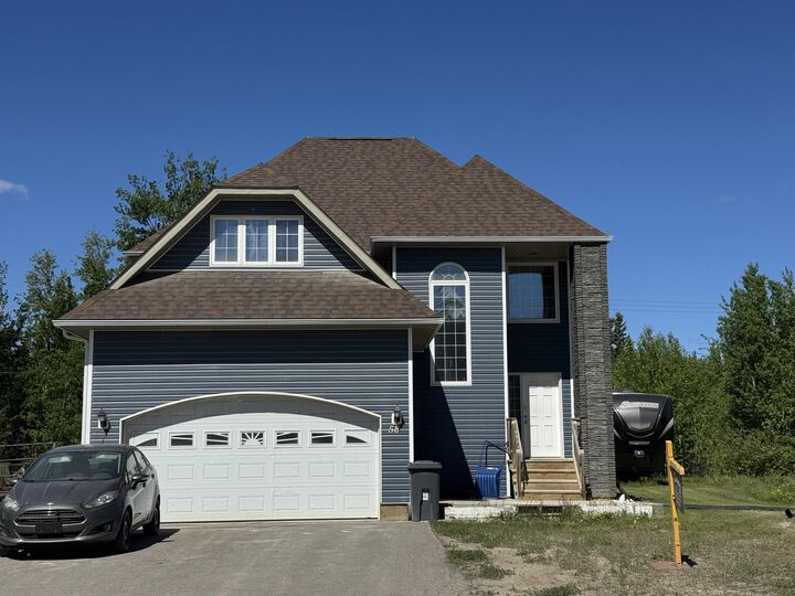 58 Cranberry Crescent — photo 1