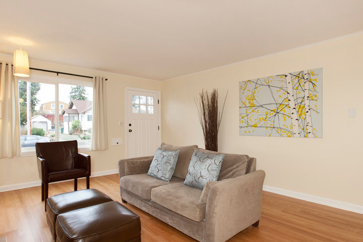 Property Photo: Living room 8042 17th Ave NW WA 98117
