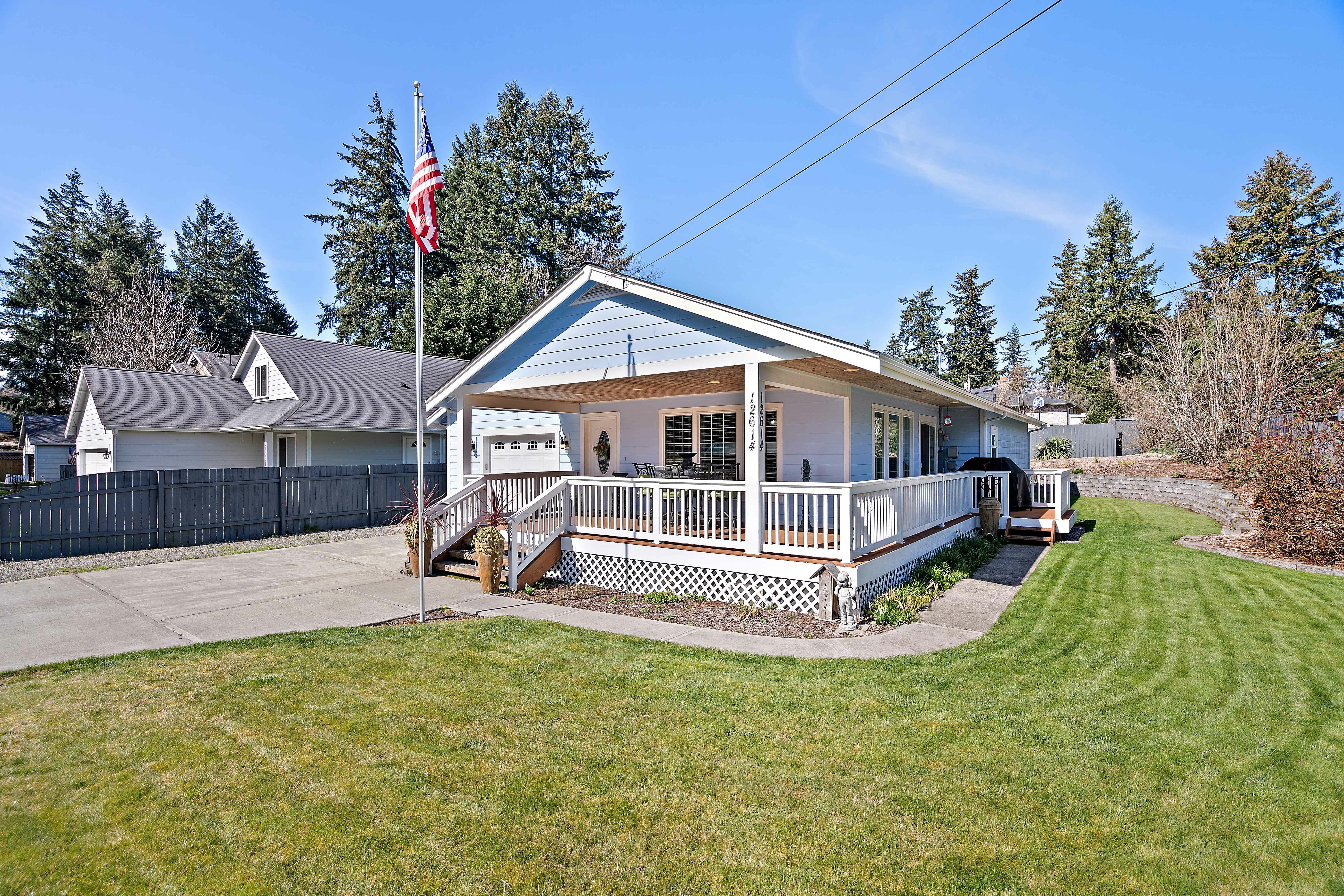 Property Photo:  12614 Naomilawn Dr SW  WA 98498 