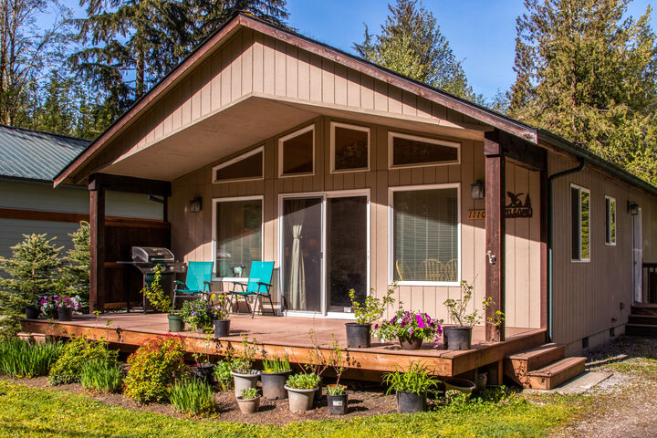 Property Photo: 11102 Welcome Rd WA 98244