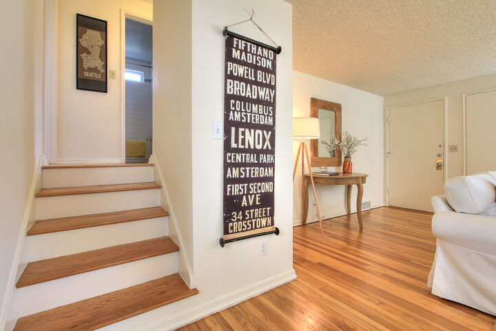 Property Photo: Entry 6012 40th Ave NE  WA 98115 